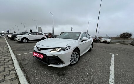 Toyota Camry, 2021 год, 4 300 000 рублей, 1 фотография