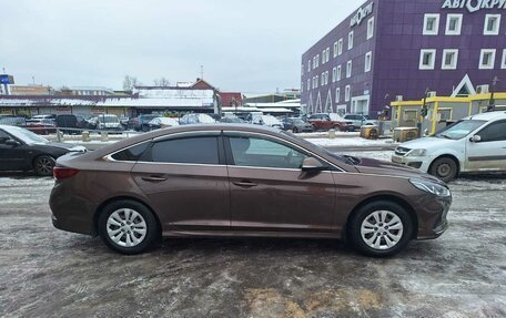 Hyundai Sonata VII, 2019 год, 1 350 000 рублей, 3 фотография