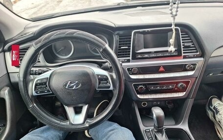 Hyundai Sonata VII, 2019 год, 1 350 000 рублей, 10 фотография