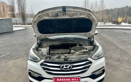 Hyundai Santa Fe III рестайлинг, 2017 год, 2 120 000 рублей, 29 фотография