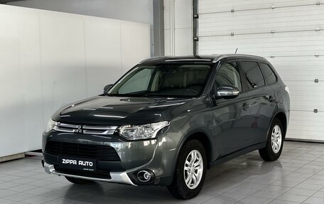 Mitsubishi Outlander III рестайлинг 3, 2014 год, 1 699 000 рублей, 3 фотография