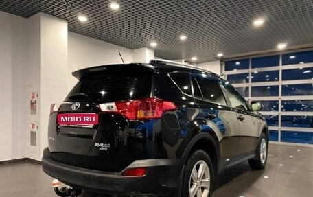 Toyota RAV4, 2014 год, 2 300 000 рублей, 3 фотография