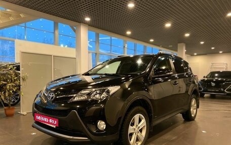 Toyota RAV4, 2014 год, 2 300 000 рублей, 7 фотография