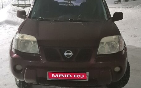 Nissan X-Trail, 2002 год, 650 000 рублей, 1 фотография