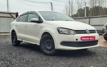 Volkswagen Polo VI (EU Market), 2011 год, 550 000 рублей, 5 фотография