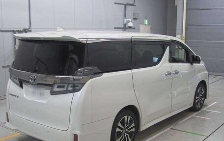 Toyota Vellfire II, 2021 год, 4 870 000 рублей, 4 фотография