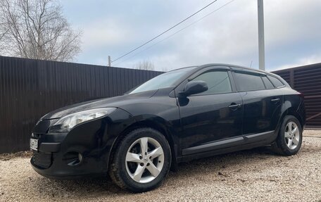 Renault Megane III, 2010 год, 670 000 рублей, 3 фотография