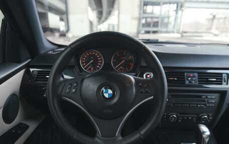 BMW 3 серия, 2010 год, 1 399 000 рублей, 28 фотография