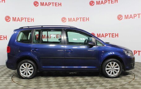 Volkswagen Touran III, 2010 год, 890 000 рублей, 4 фотография