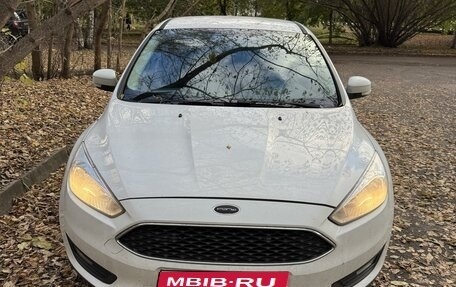 Ford Focus III, 2015 год, 1 250 000 рублей, 1 фотография