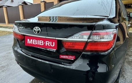 Toyota Camry, 2017 год, 2 480 000 рублей, 4 фотография