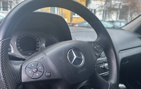 Mercedes-Benz C-Класс, 2008 год, 1 300 000 рублей, 13 фотография