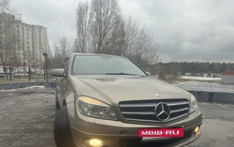 Mercedes-Benz C-Класс, 2008 год, 1 300 000 рублей, 9 фотография