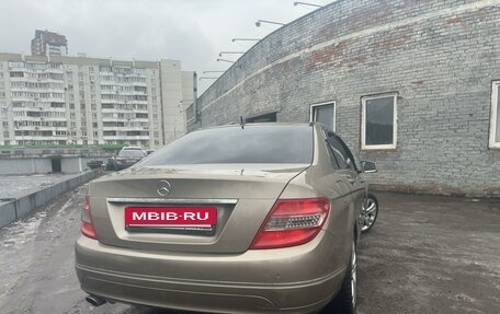 Mercedes-Benz C-Класс, 2008 год, 1 300 000 рублей, 5 фотография