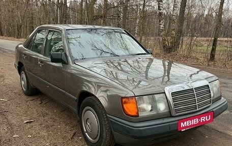 Mercedes-Benz W124, 1988 год, 890 000 рублей, 2 фотография