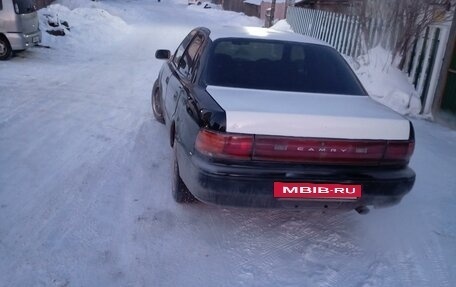 Toyota Camry, 1991 год, 200 000 рублей, 2 фотография