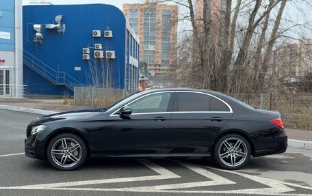 Mercedes-Benz E-Класс, 2019 год, 3 900 000 рублей, 2 фотография