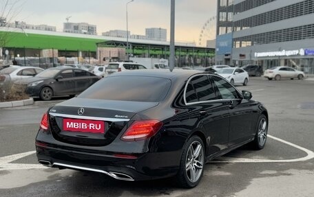 Mercedes-Benz E-Класс, 2019 год, 3 900 000 рублей, 5 фотография