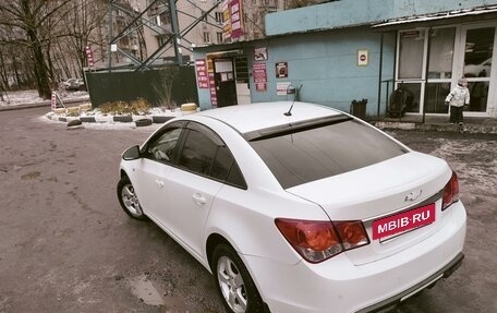 Chevrolet Cruze II, 2011 год, 920 000 рублей, 15 фотография