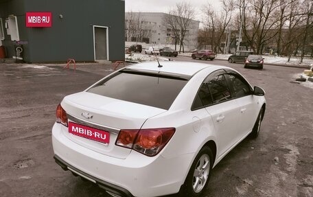 Chevrolet Cruze II, 2011 год, 920 000 рублей, 9 фотография