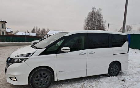 Nissan Serena IV, 2018 год, 2 250 000 рублей, 2 фотография