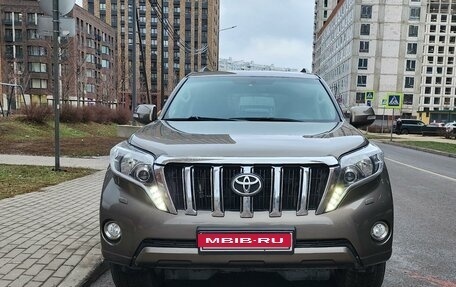 Toyota Land Cruiser Prado 150 рестайлинг 2, 2015 год, 3 800 000 рублей, 6 фотография