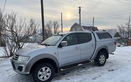 Mitsubishi L200 IV рестайлинг, 2014 год, 1 600 000 рублей, 1 фотография