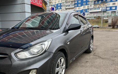 Hyundai Solaris II рестайлинг, 2011 год, 715 000 рублей, 5 фотография