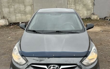 Hyundai Solaris II рестайлинг, 2011 год, 715 000 рублей, 14 фотография