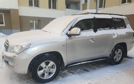 Toyota Land Cruiser 200, 2009 год, 3 240 000 рублей, 18 фотография