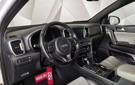 KIA Sportage IV рестайлинг, 2017 год, 2 135 000 рублей, 13 фотография