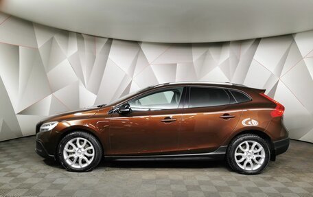 Volvo V40 Cross Country I, 2017 год, 1 847 000 рублей, 5 фотография