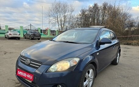 KIA cee'd I рестайлинг, 2008 год, 700 000 рублей, 2 фотография