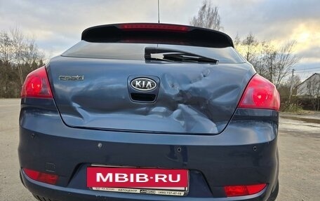 KIA cee'd I рестайлинг, 2008 год, 700 000 рублей, 13 фотография