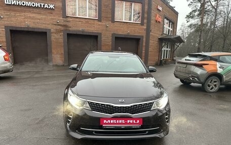 KIA Optima IV, 2017 год, 2 000 000 рублей, 13 фотография