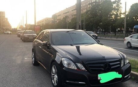 Mercedes-Benz E-Класс, 2010 год, 2 200 000 рублей, 1 фотография