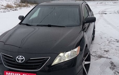 Toyota Camry, 2007 год, 1 160 000 рублей, 1 фотография