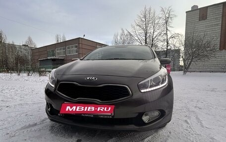 KIA cee'd III, 2013 год, 1 080 000 рублей, 4 фотография