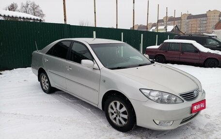 Toyota Camry V40, 2004 год, 799 000 рублей, 1 фотография