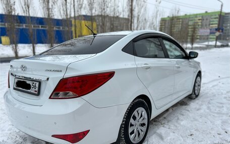 Hyundai Solaris II рестайлинг, 2016 год, 1 330 000 рублей, 6 фотография