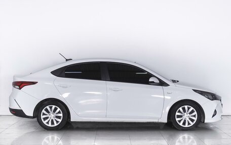 Hyundai Solaris II рестайлинг, 2021 год, 1 680 000 рублей, 5 фотография