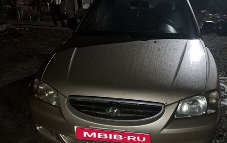 Hyundai Accent II, 2006 год, 350 000 рублей, 1 фотография