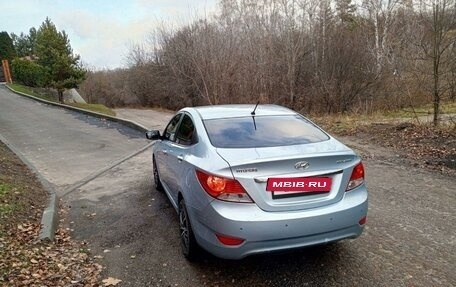 Hyundai Solaris II рестайлинг, 2011 год, 888 000 рублей, 3 фотография