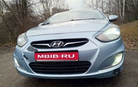 Hyundai Solaris II рестайлинг, 2011 год, 888 000 рублей, 21 фотография