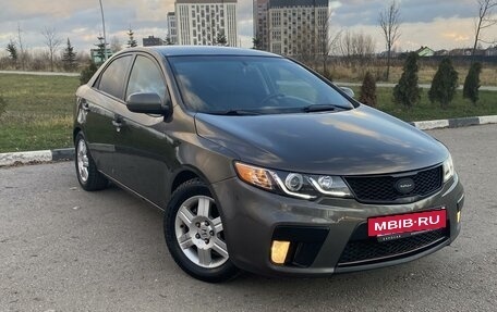 KIA Cerato III, 2010 год, 890 000 рублей, 15 фотография