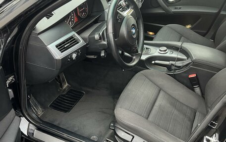 BMW 5 серия, 2007 год, 1 080 000 рублей, 7 фотография