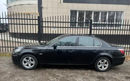 BMW 5 серия, 2007 год, 1 080 000 рублей, 3 фотография