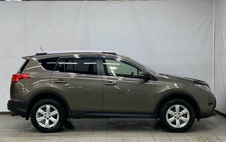 Toyota RAV4, 2014 год, 2 320 000 рублей, 8 фотография