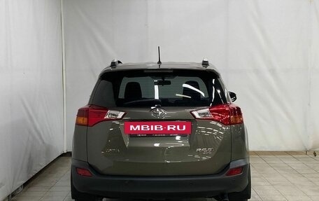 Toyota RAV4, 2014 год, 2 320 000 рублей, 12 фотография