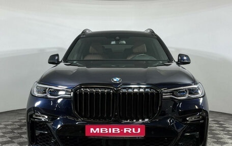 BMW X7, 2022 год, 12 597 000 рублей, 3 фотография